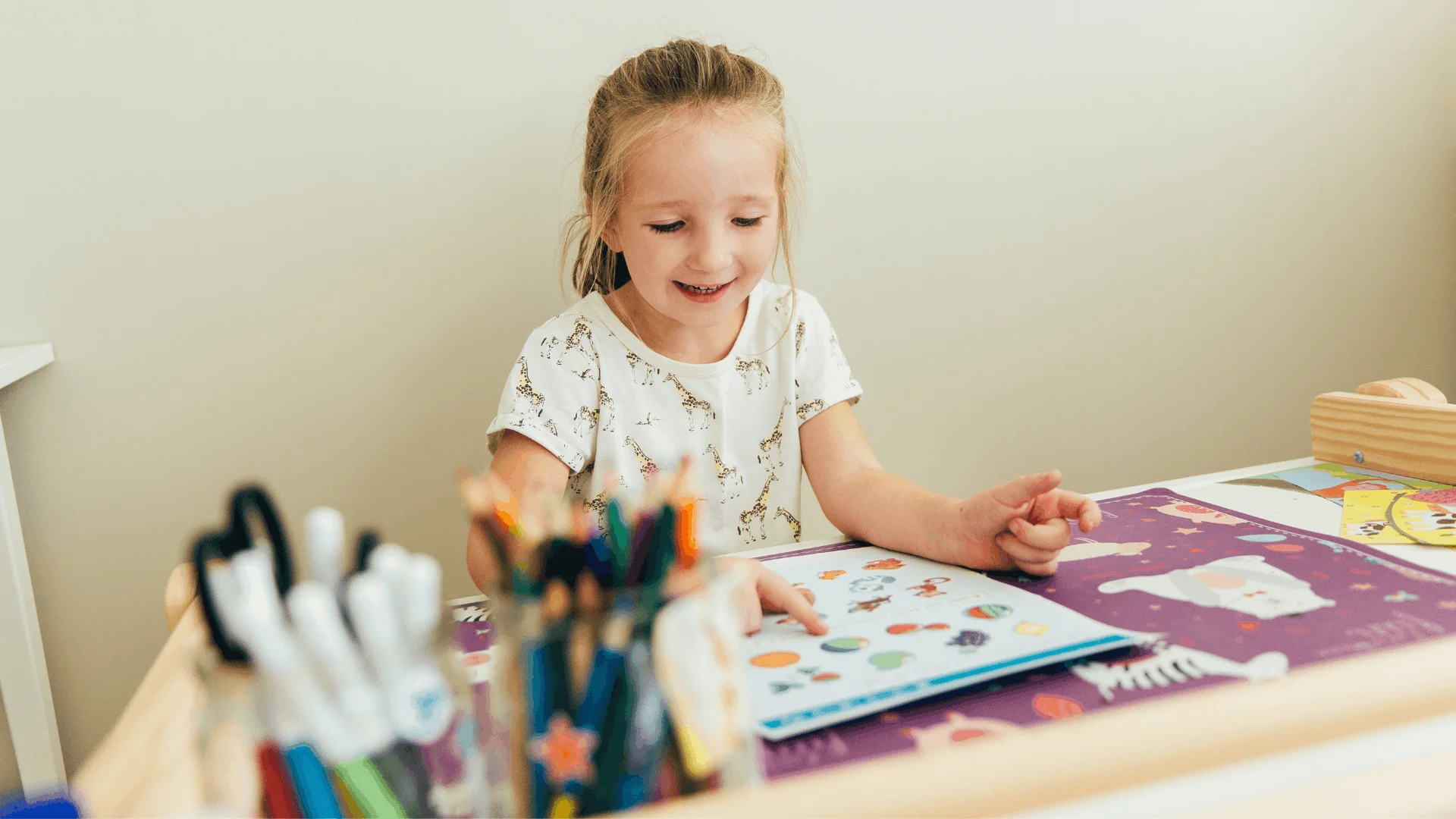 Stickerlarla Eğlenceli Hikayeler Yarat: Çocukların Hayal Gücünü Geliştirin